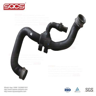 Mercedes-Benz C230 C300 Lower Radiator Coolant Hose OE 2045010482